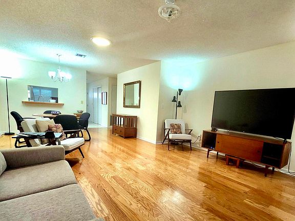 5th image of 290 Paradise Blvd APT 13