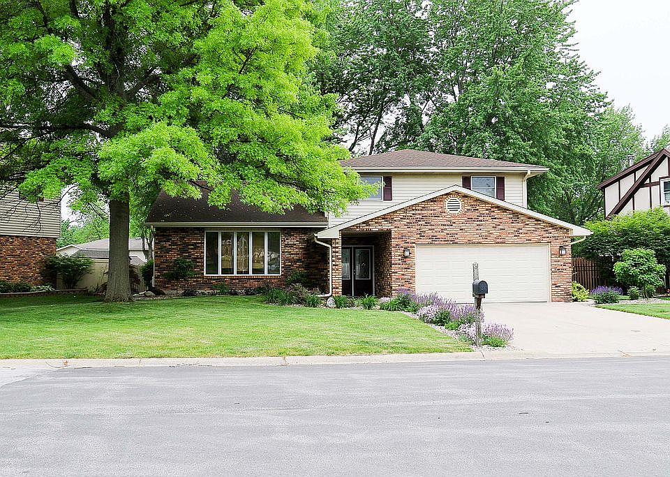 1st image of 1480 Southhampton Dr