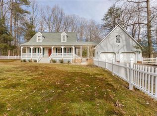 305 Iroquois Dr, Sandston, VA 23150