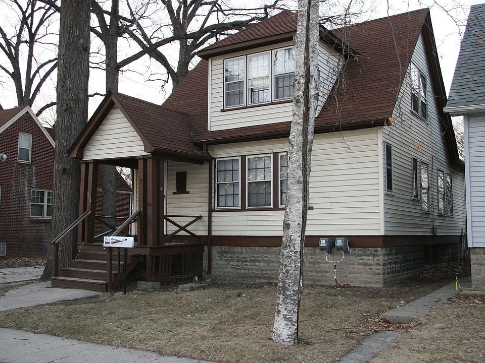 1st image of 563 E Bernhard Ave