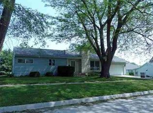 402 W North St, Williamsburg, IA