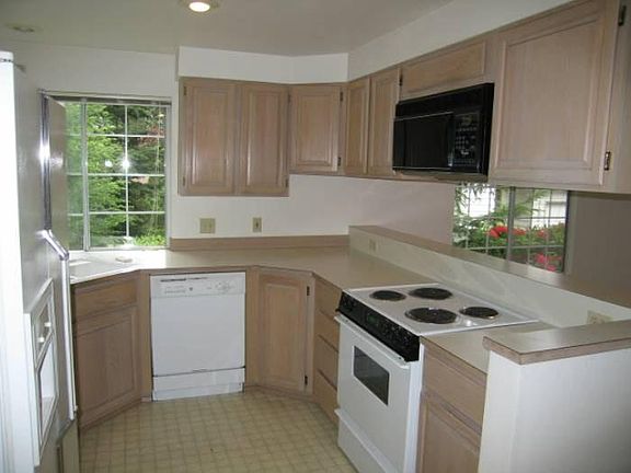 2nd image of 11510 114th Ct NE