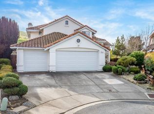 124 Jade Ct, Hercules, CA 94547