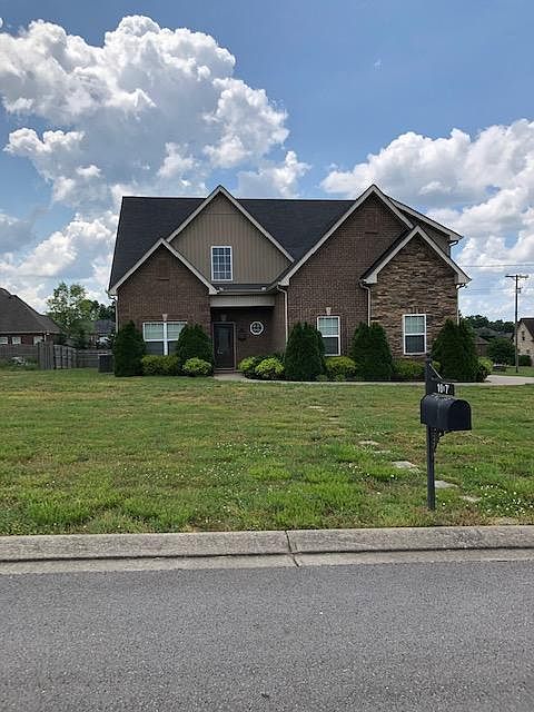 1st image of 1017 Brokencreek Ln