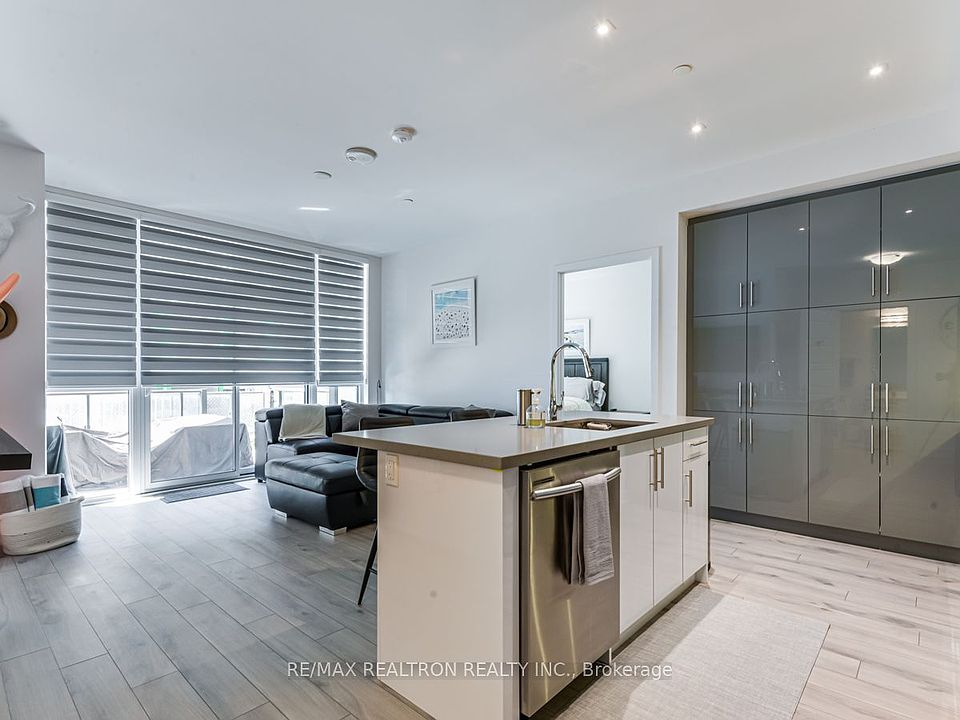 1st image of 375 Sea Ray Ave #135