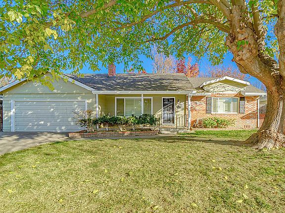 3rd image of 151 Lagomarsino Way