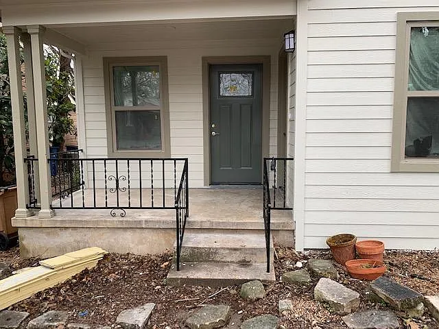 709 Harris Ave — Photo 1