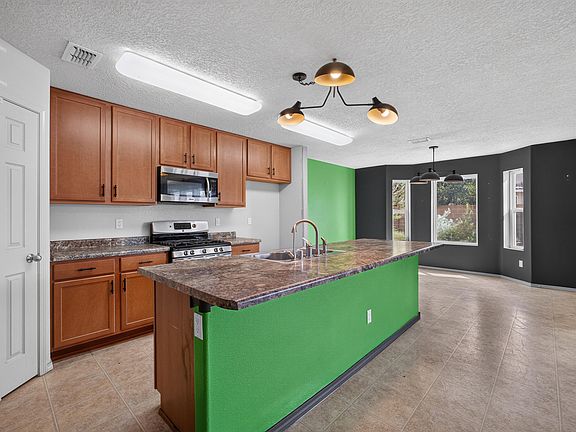 4th image of 11824 Native Dancer Rd SE
