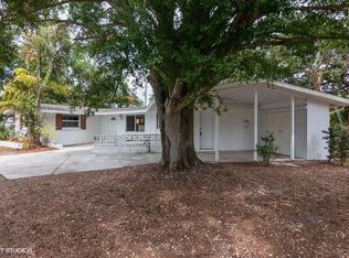 2305 S Tuttle Ave, Sarasota, FL 34239