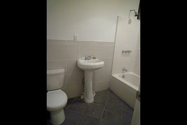 Rented by Authentic Realty | media 26