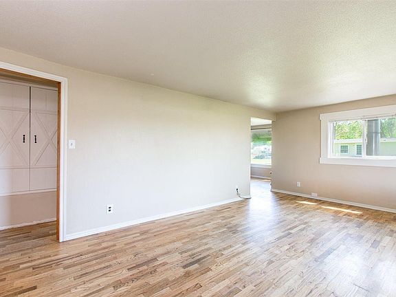 5th image of 768 N 62nd Ave