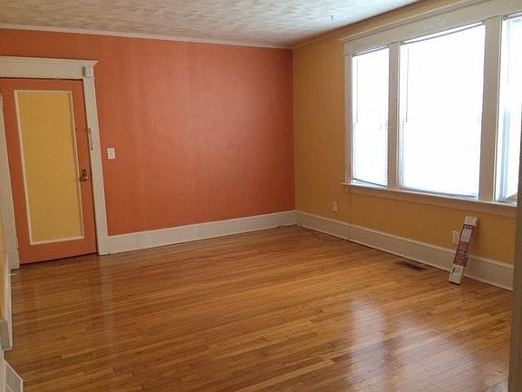 Living Room/ Front Door