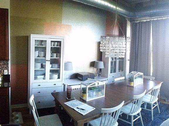 Kitchen/Dining/Family Combo