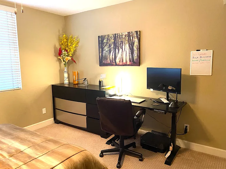1430 Colby Ave #205 — Photo 5
