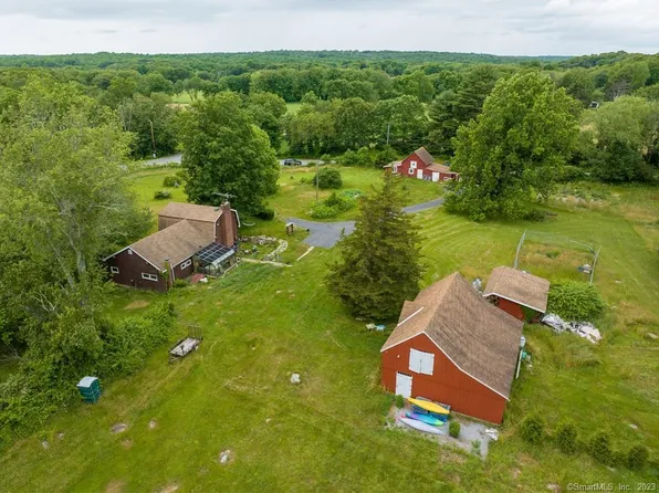 117 Lake Road, Bozrah, CT 06334