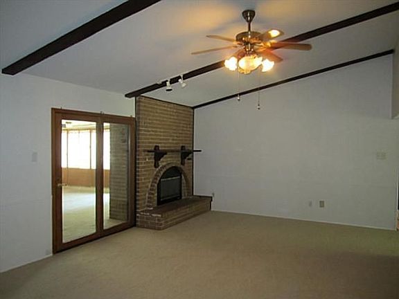4th image of 613 Yorktown Dr