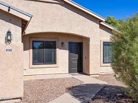 2nd image of 4240 W Gatekeeper Dr