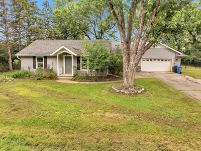 1618 W Paynes Point Rd, Neenah, WI, 54956