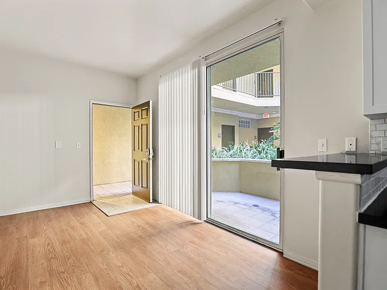 Front Entrance and Large-Size Patio