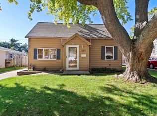 520 S 27th St, Sheboygan City, WI 53081