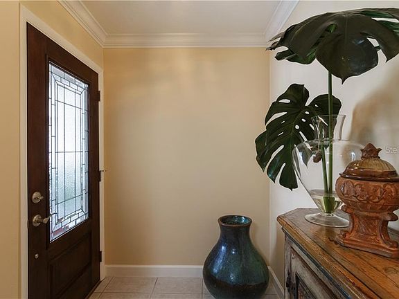 5th image of 1573 Grand Blvd #414