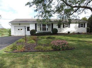 414 Peck Rd, Spencerport, NY 14559