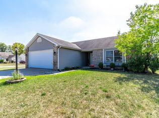 2328 Red Shank Ct, Fort Wayne, IN 46825