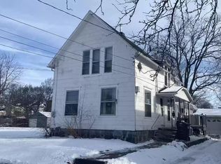 615 Center St APT 1, Jackson, MI 49202