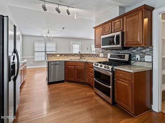 5th image of 2805 Noah Ct
