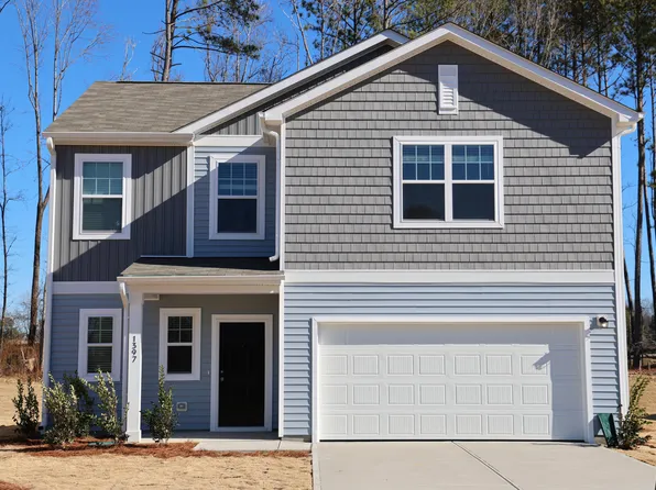1397 Pond Overlook Dr, Nashville, NC 27856