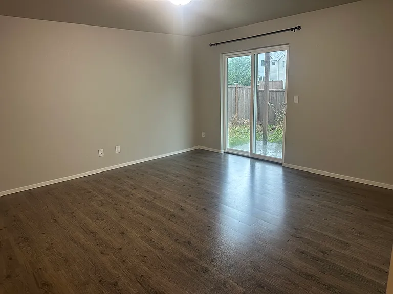 8831 56th Pl NE — Photo 5