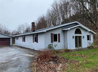 2093 Gridley Paige Rd, Deansboro, NY 13328
