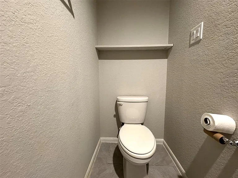 29618 Stanley Canyon Ln — Photo 24