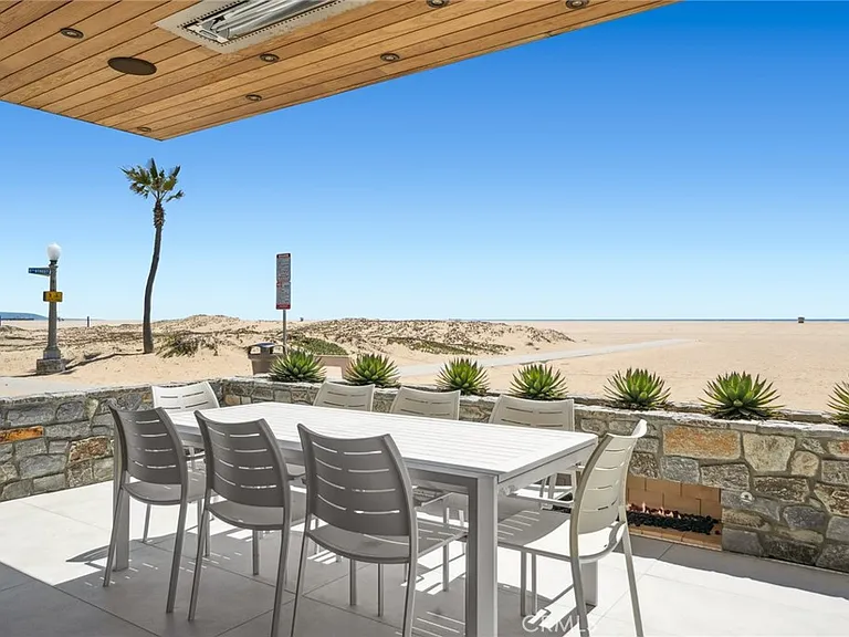800 W Oceanfront — Photo 6