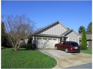 23 Riverwalk Cir, Hayesville, NC 28904