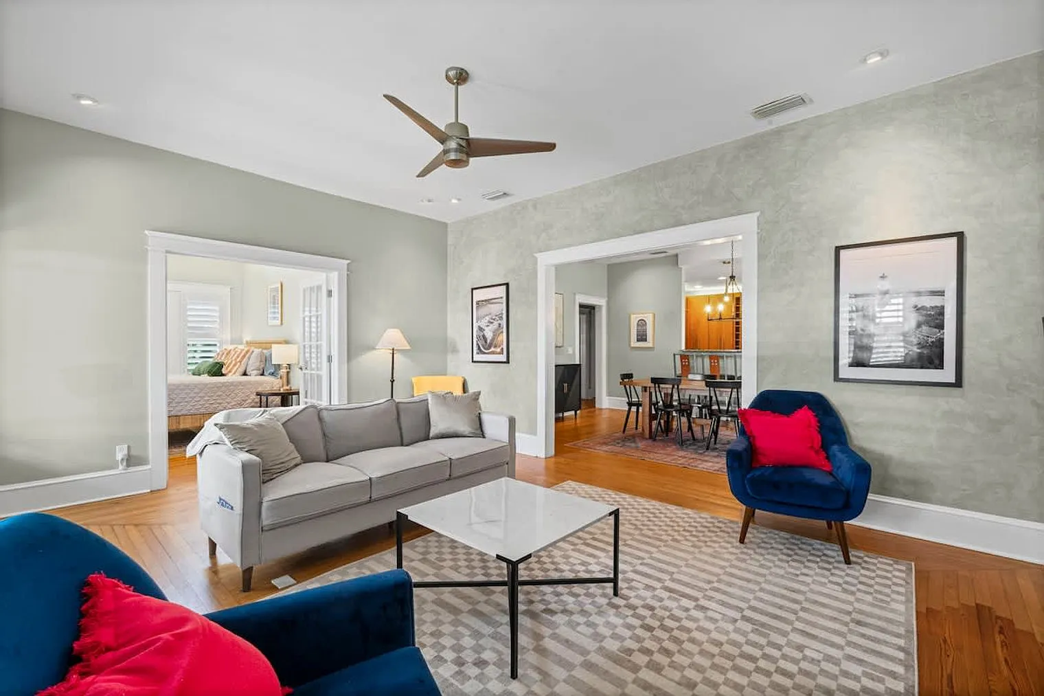 4 bed, 3.0 bath, 1991 sqft, $6,195 — Photo 3