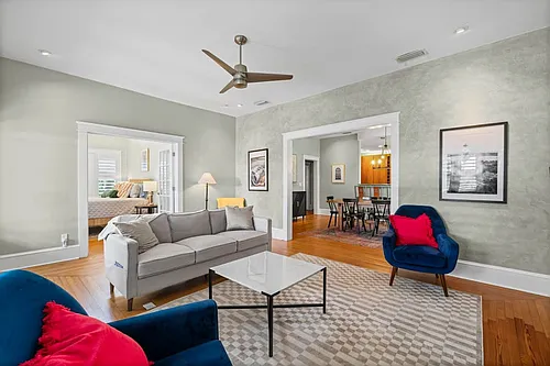 20 Riberia St Photo 1