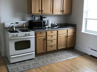 5141 W Roscoe St APT 2R, Chicago, IL 60641