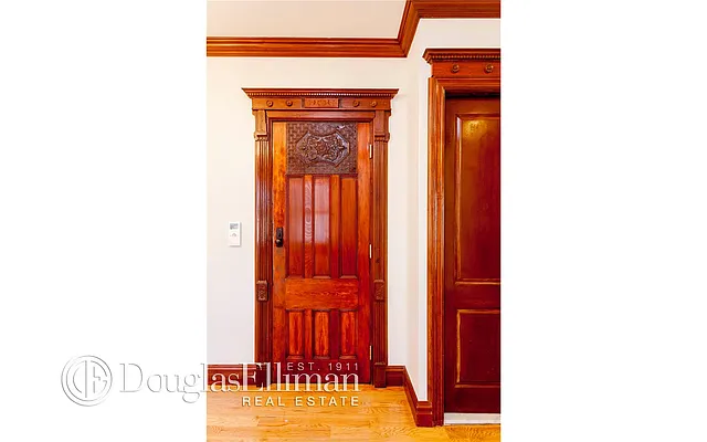 Sold by Douglas Elliman | media 44