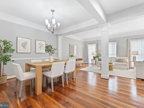 8004 Samuel Wallis St, Lorton, VA 22079