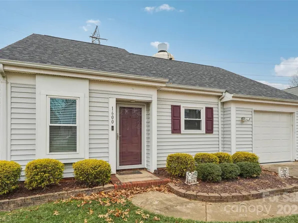 1600 Pamela Lorraine Dr, Charlotte, NC 28213