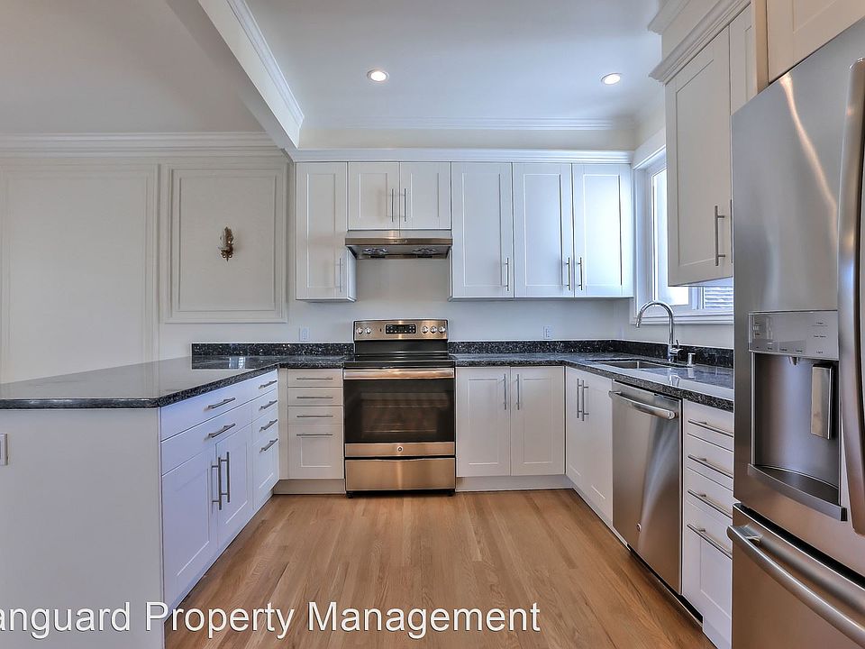1st image of 645 Euclid Ave APT 6