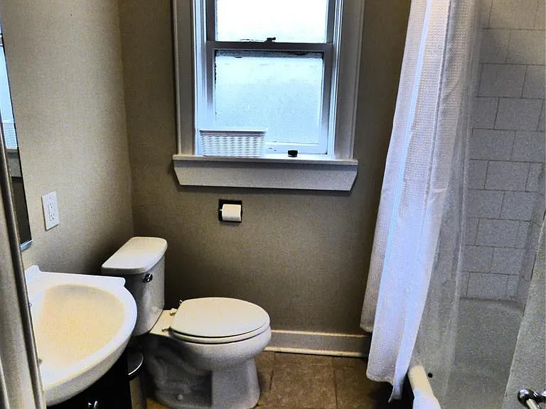 4510 Wichita Ave #2E — Photo 9