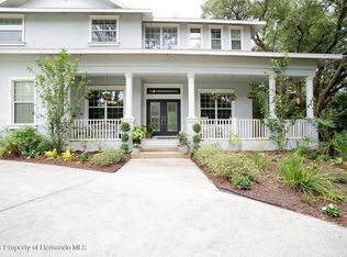 3936 Fox Ridge Blvd, Zephyrhills, FL 33543