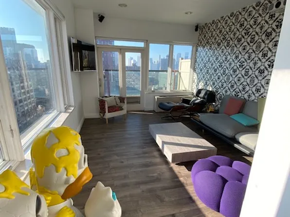 189 Bridge Street image 28 of 39