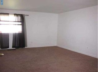 10046 Verree Rd, Philadelphia, PA 19116