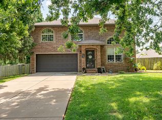 308 S Coventry Cir, Nixa, MO 65714