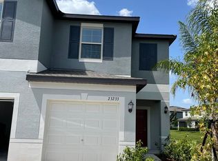23233 Willow Glen Way, Lutz, FL 33549