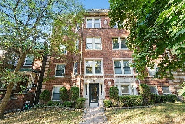 1st image of 2046 W Arthur Ave APT G