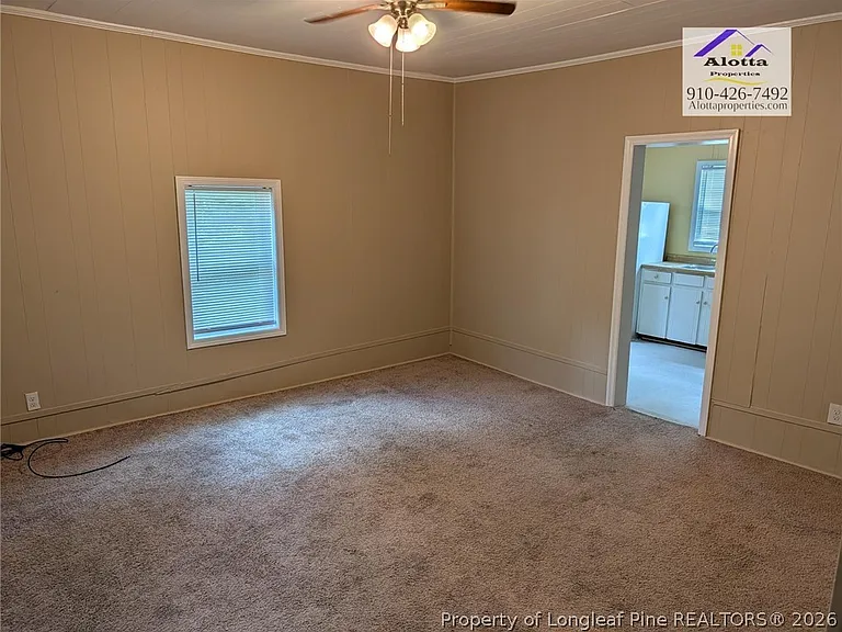 400 McLeod Rd — Photo 5